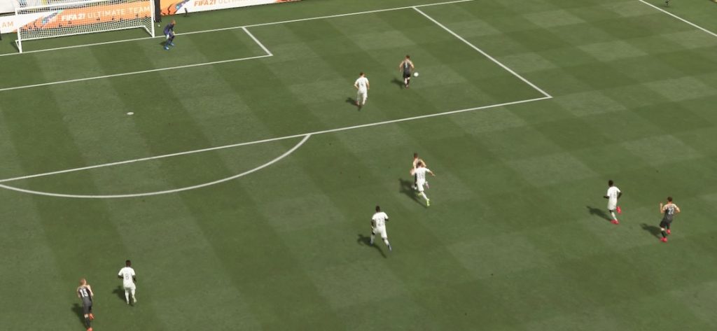 Palla attraverso FIFA 21